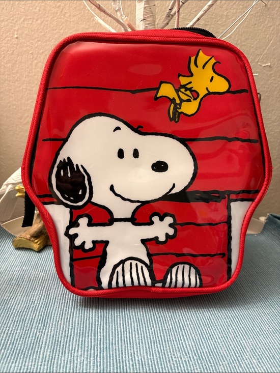 Peanuts Other - Peanuts Red Snoopy & Woodstock Kids Lunch Bag